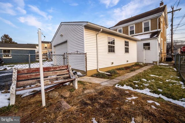 200 CHURCH, Catasauqua, PA 18032