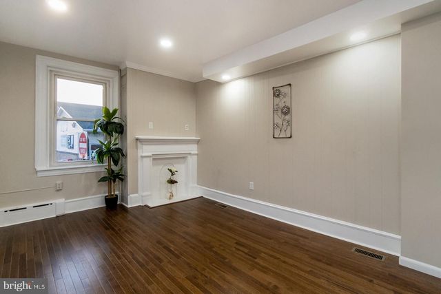 200 CHURCH, Catasauqua, PA 18032