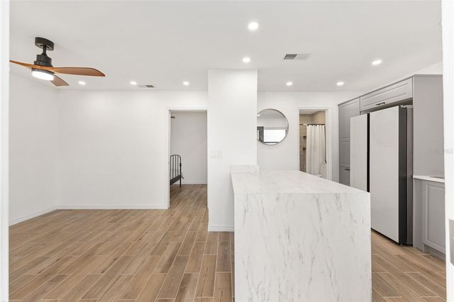 2437 NE 6TH STREET 14, Ocala, FL 34470