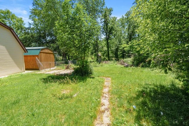 148 E Stockbridge Avenue, Kalamazoo, MI 49001