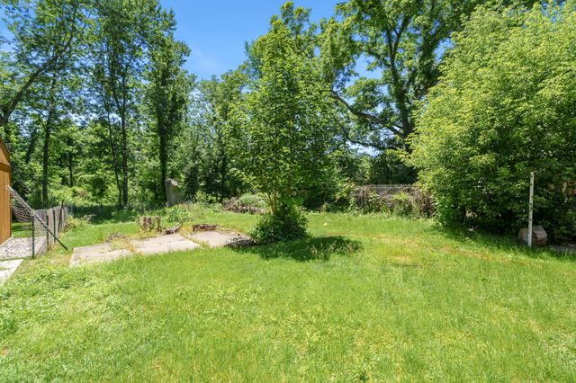 148 E Stockbridge Avenue, Kalamazoo, MI 49001