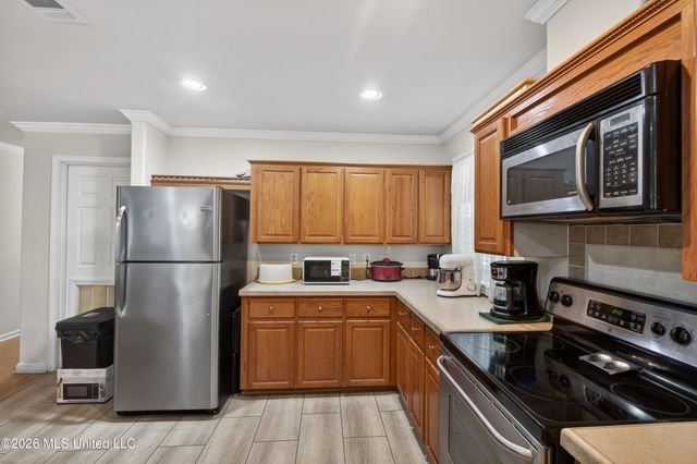 435 E Second Street, Pass Christian, MS 39571