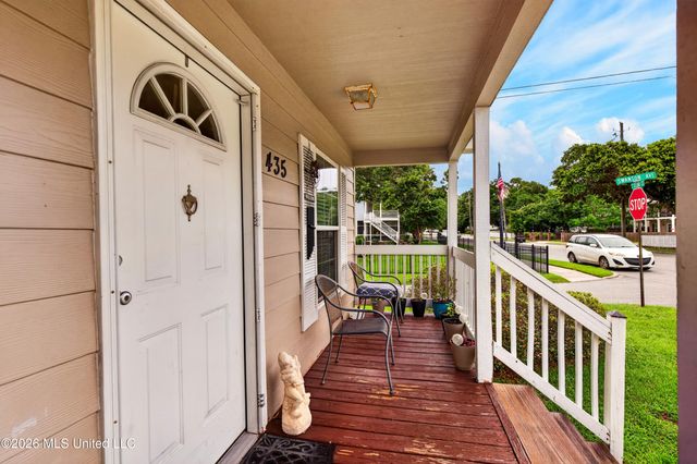 435 E Second Street, Pass Christian, MS 39571