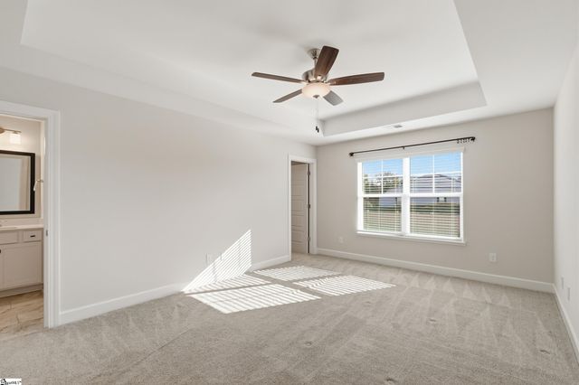 324 Hollenbeck Place, Greenville, SC 29607