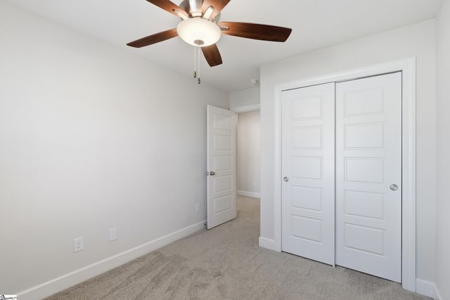 324 Hollenbeck Place, Greenville, SC 29607