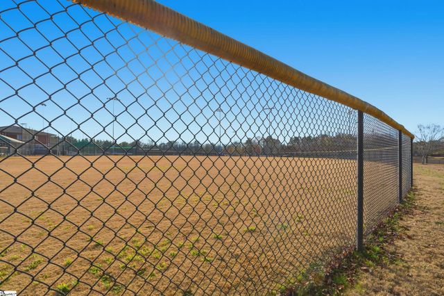 324 Hollenbeck Place, Greenville, SC 29607