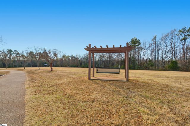 324 Hollenbeck Place, Greenville, SC 29607