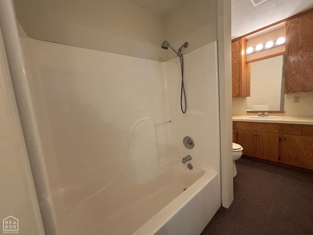 204 SE 4th Street E, Walnut Ridge, AR 72476