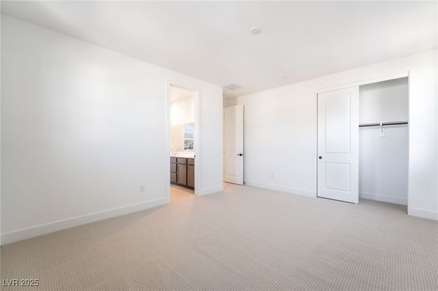 10357 Scalata Avenue, Las Vegas, NV 89166