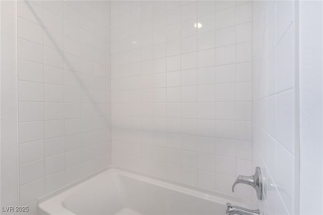 10357 Scalata Avenue, Las Vegas, NV 89166