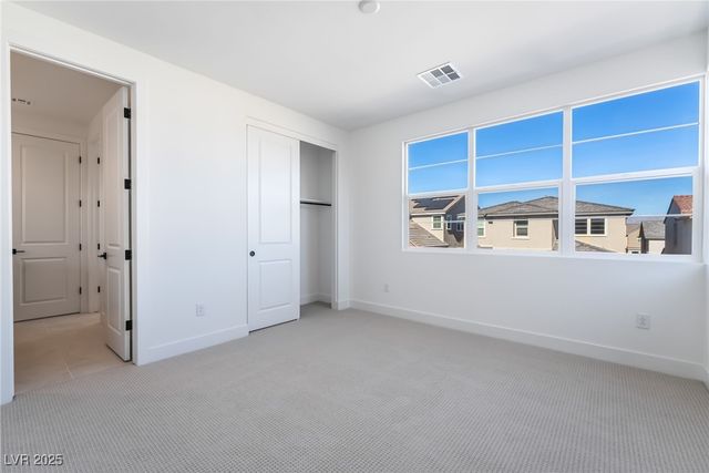 10357 Scalata Avenue, Las Vegas, NV 89166