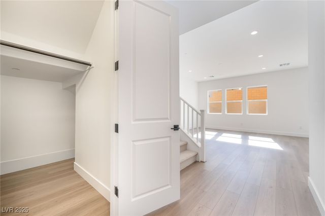 10357 Scalata Avenue, Las Vegas, NV 89166