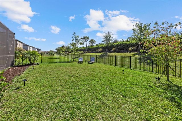 16226 PAYNES MILL DRIVE, Lakewood Ranch, FL 34211