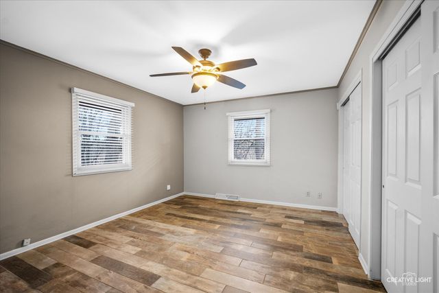 27317 W Lakeview Drive S, Lake Barrington, IL 60084