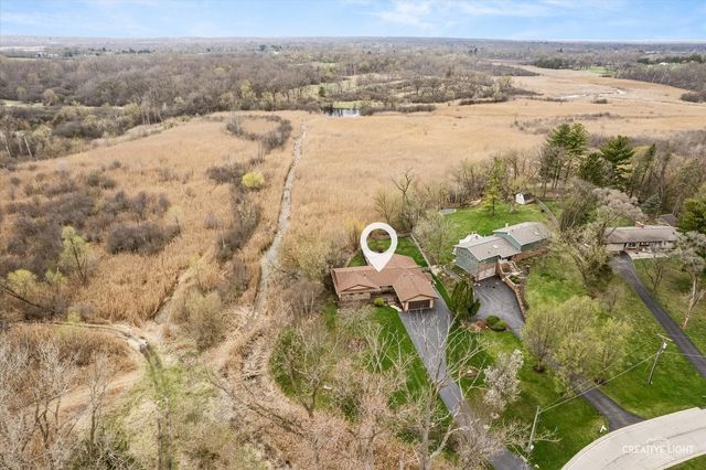 27317 W Lakeview Drive S, Lake Barrington, IL 60084