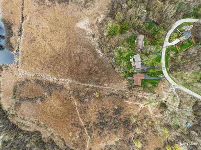 27317 W Lakeview Drive S, Lake Barrington, IL 60084