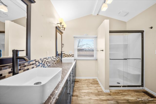 27317 W Lakeview Drive S, Lake Barrington, IL 60084