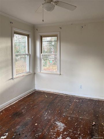 4408 Hartley, White Lake, MI 48383