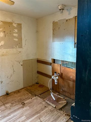 4408 Hartley, White Lake, MI 48383