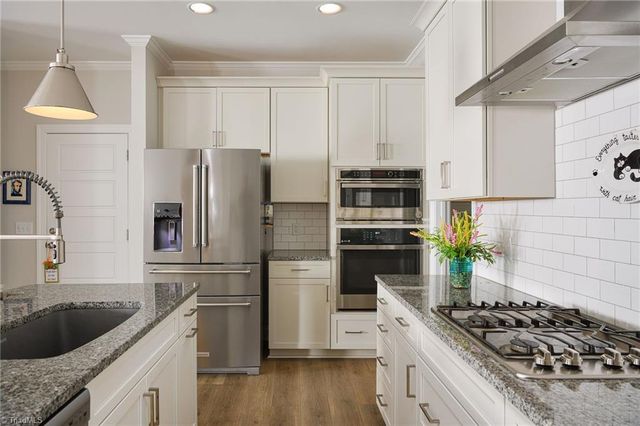 1724 Eastover Drive, Kernersville, NC 27284