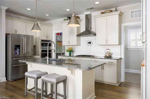 1724 Eastover Drive, Kernersville, NC 27284