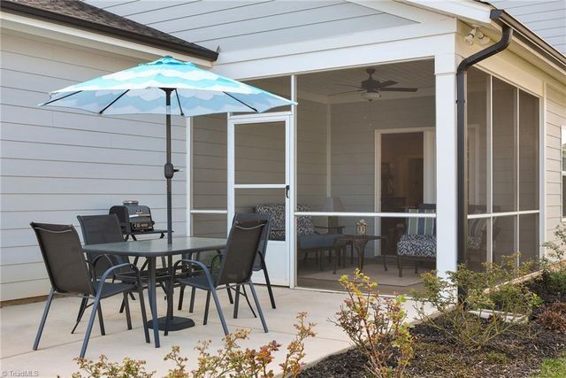 1724 Eastover Drive, Kernersville, NC 27284