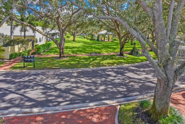 23325 Drayton Drive, Boca Raton, FL 33433