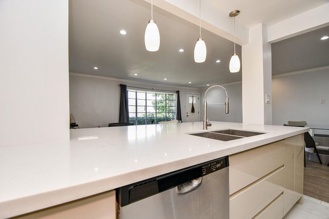 2619 Marilee Lane 2, Houston, TX 77057