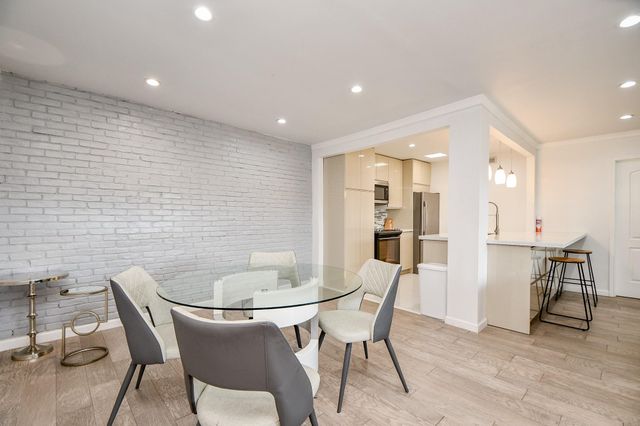 2619 Marilee Lane 2, Houston, TX 77057