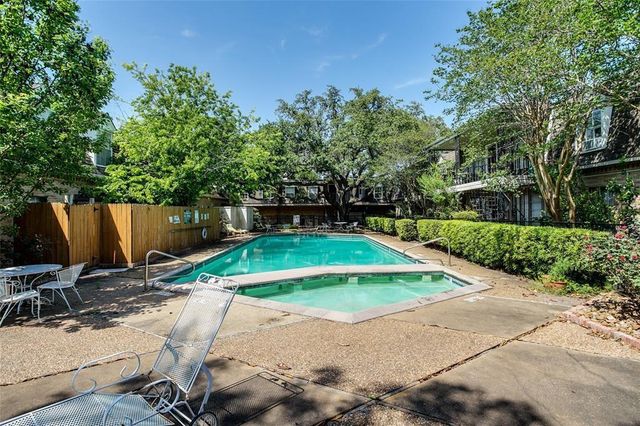 2619 Marilee Lane 2, Houston, TX 77057