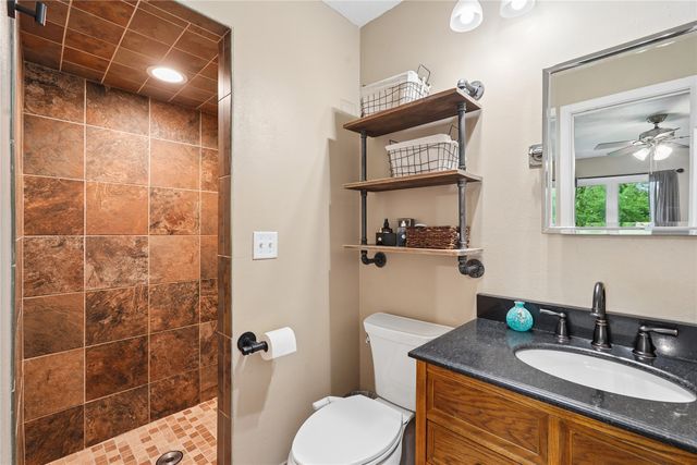 2816 Watrous Avenue, Des Moines, IA 50321