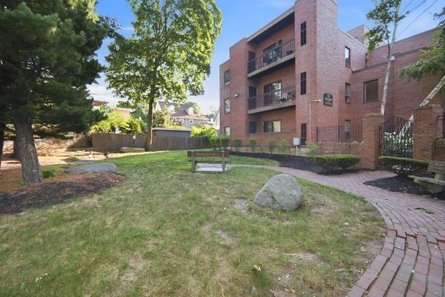 123 Elm St C9, Quincy, MA 02169