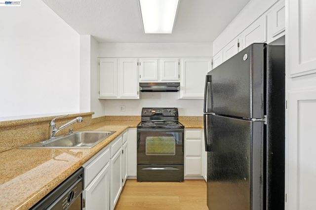 39206 Guardino Dr 310, Fremont, CA 94538