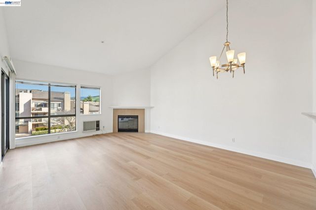 39206 Guardino Dr 310, Fremont, CA 94538