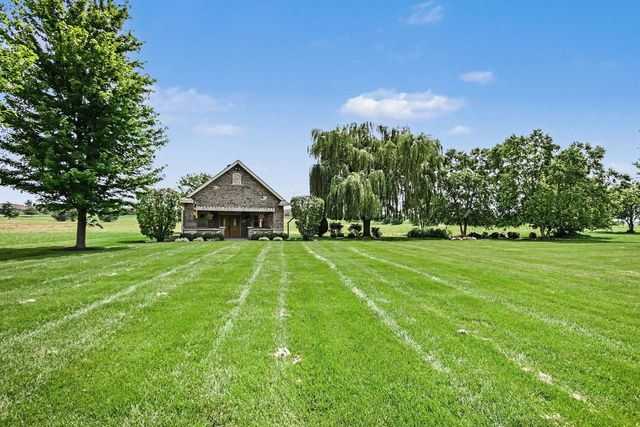 10139 W Tall Grass Lane, Monee, IL 60449