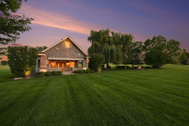 10139 W Tall Grass Lane, Monee, IL 60449