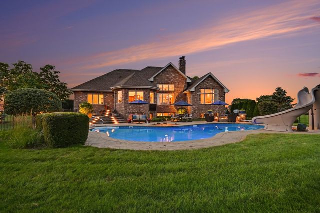 10139 W Tall Grass Lane, Monee, IL 60449
