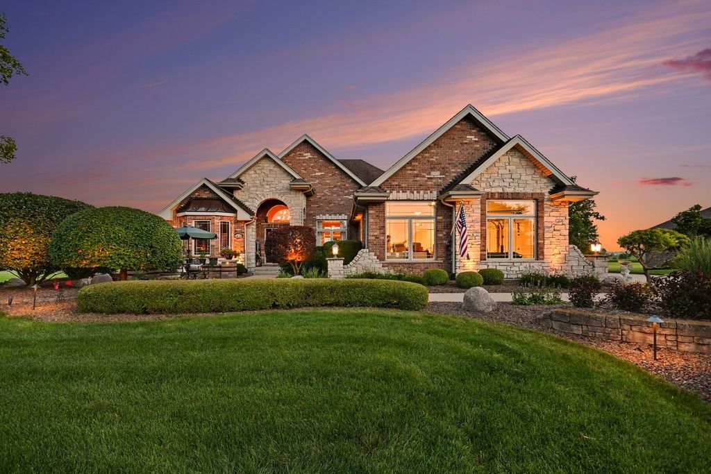 10139 W Tall Grass Lane, Monee, IL 60449