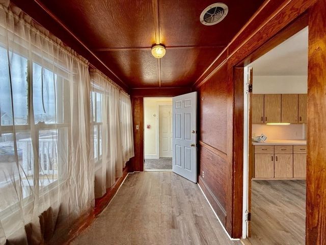 84 Pearl St 2F, Stoughton, MA 02072