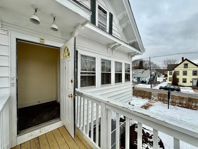 84 Pearl St 2F, Stoughton, MA 02072