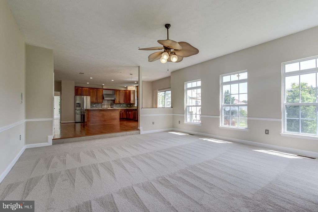 Image 12 of property listing at 9700 RIDER CT, Fort Washington, MD 20744