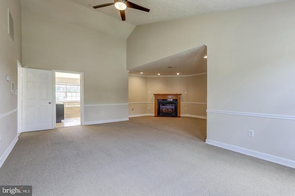 Image 17 of property listing at 9700 RIDER CT, Fort Washington, MD 20744