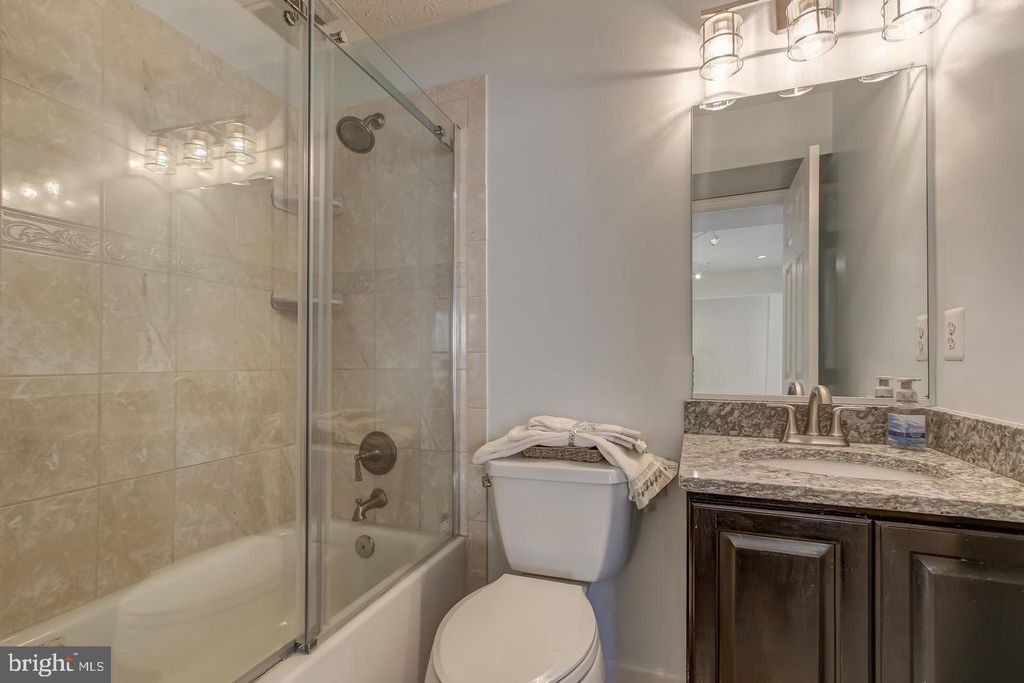 Image 23 of property listing at 9700 RIDER CT, Fort Washington, MD 20744