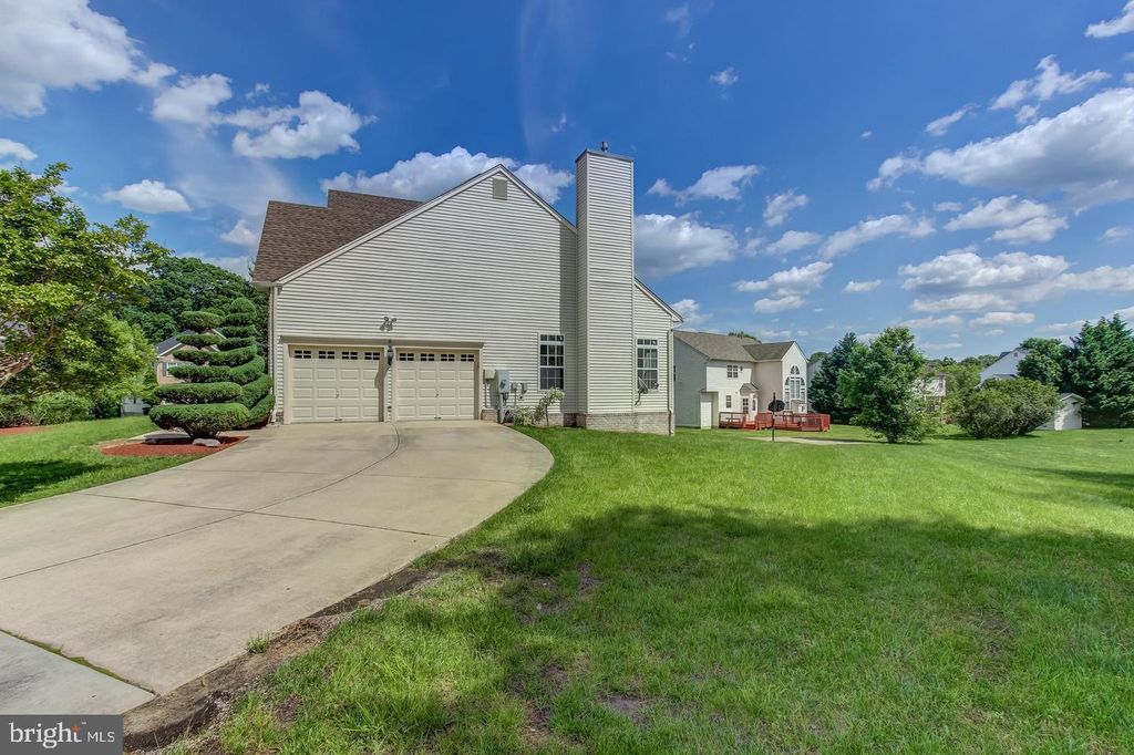 Image 24 of property listing at 9700 RIDER CT, Fort Washington, MD 20744