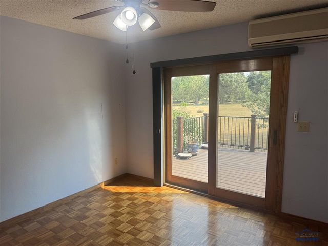 3035 Ridge Road, Spearfish, SD 57783