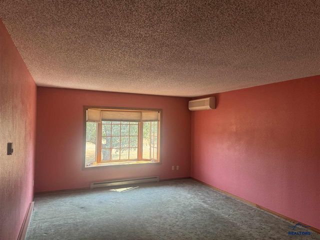 3035 Ridge Road, Spearfish, SD 57783
