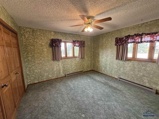 3035 Ridge Road, Spearfish, SD 57783