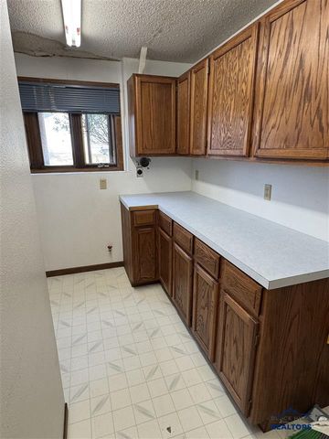 3035 Ridge Road, Spearfish, SD 57783