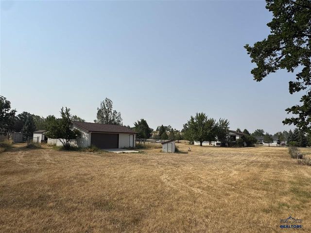 3035 Ridge Road, Spearfish, SD 57783