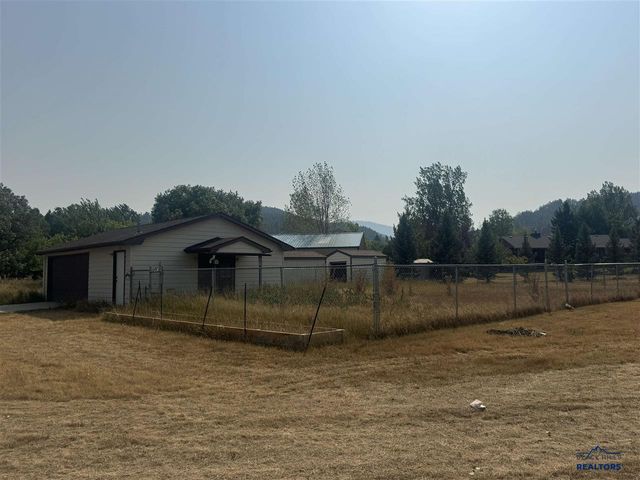 3035 Ridge Road, Spearfish, SD 57783